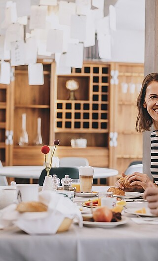 Fruehstueck im Hotel Tirolerbuam in Saalbach im Jänner 2026 © Stefanie Oberhauser