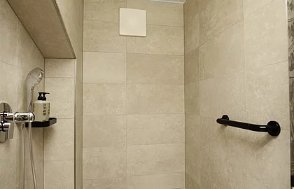 Adult Suite Duschzimmer